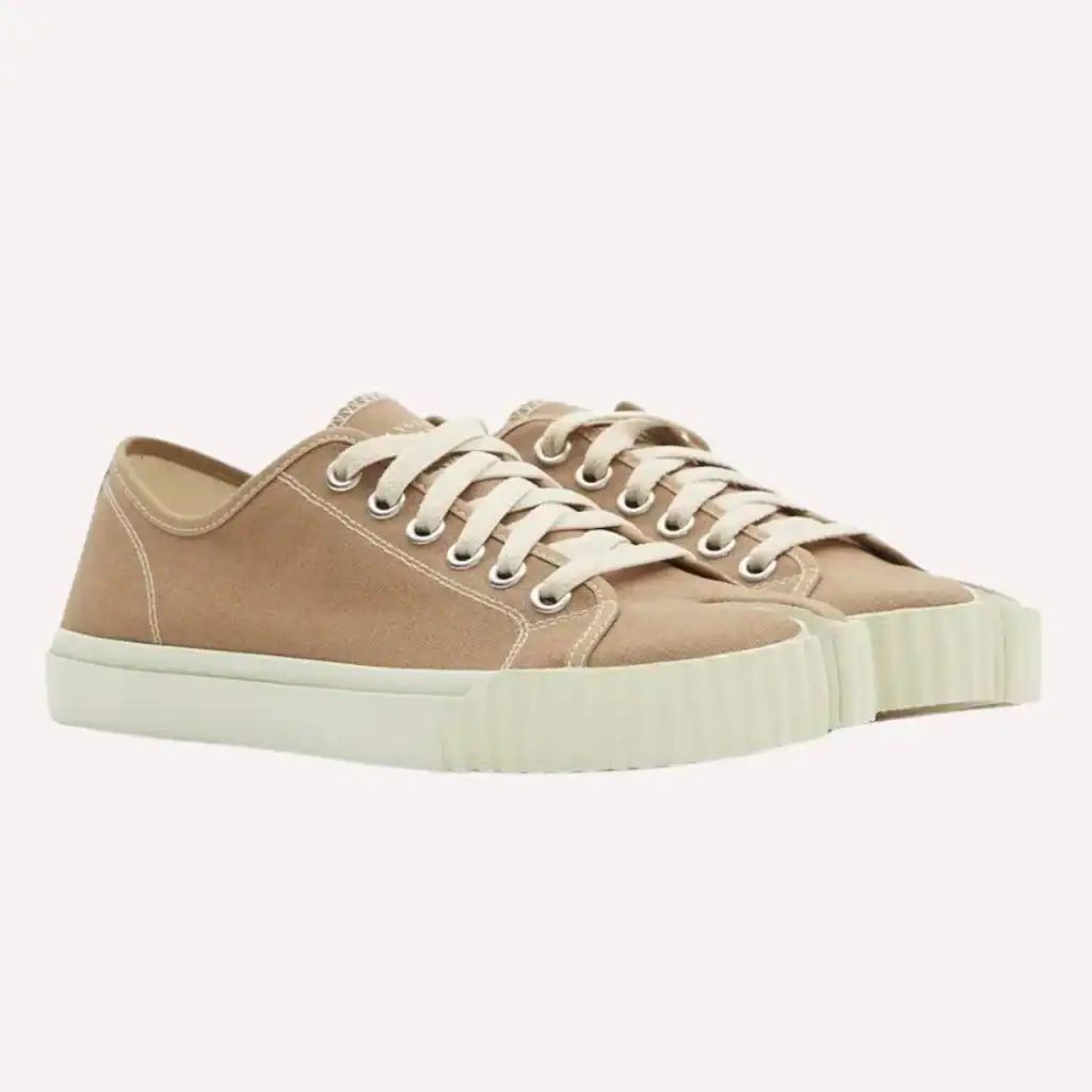 maison margiela tabi low top sneakers