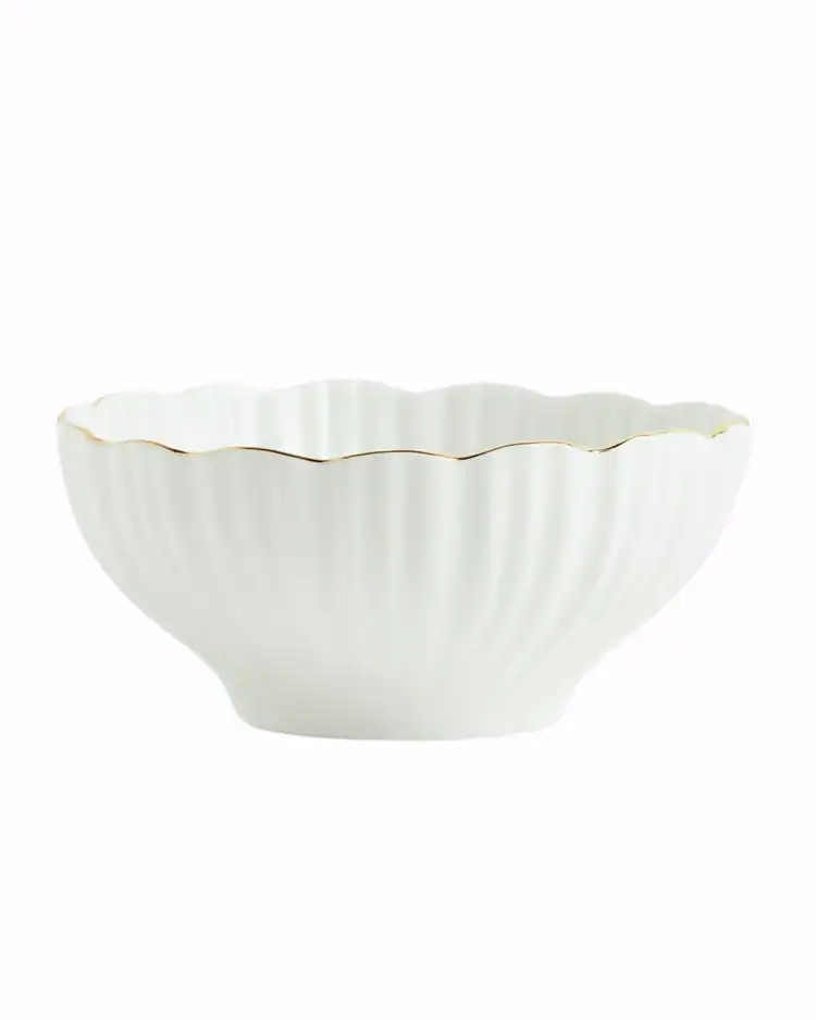 White porcelain serving bowl. H&M's Spring Home Collection