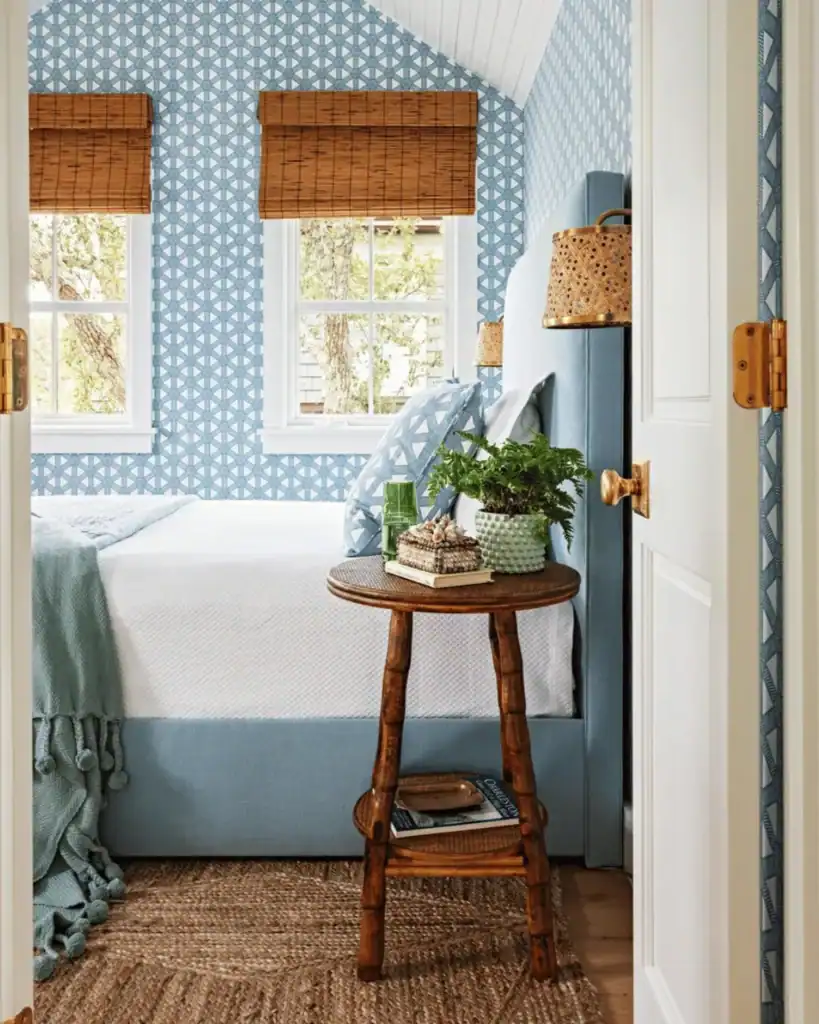 mix and match coastal bedroom idea