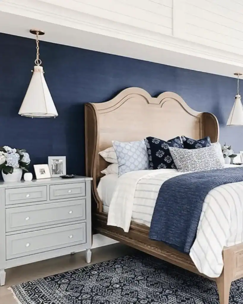 navy blue accent coastal bedroom idea
