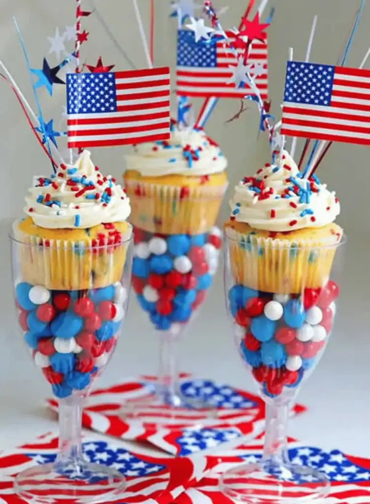 4th of July Funfetti Cupcakes