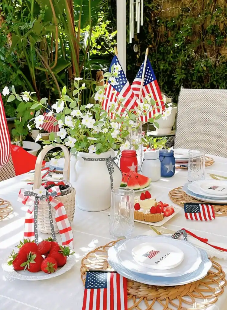 4th of July Tablescape Ideas