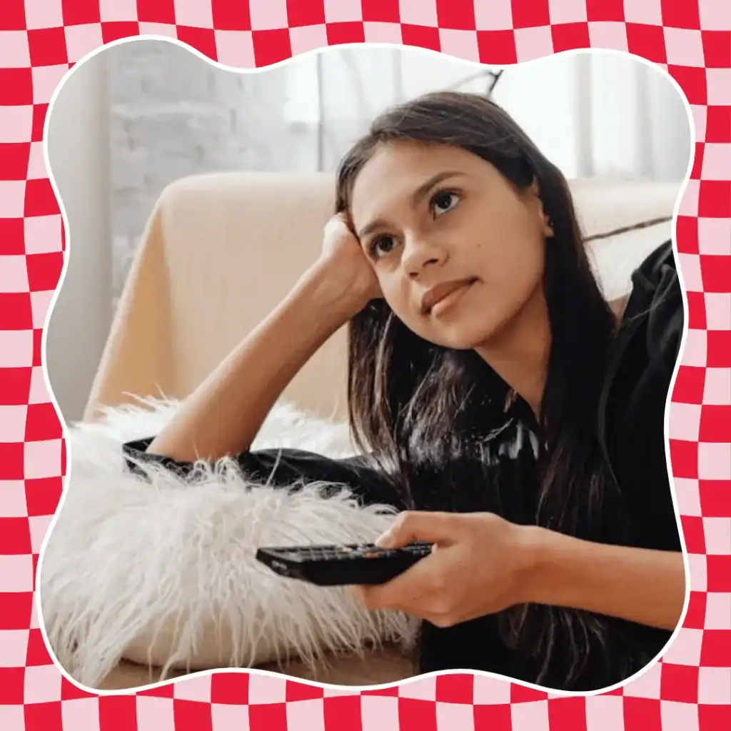 bored woman watching TV. 9-Japanese-Techniques-To-Overcome-Procrastination-6