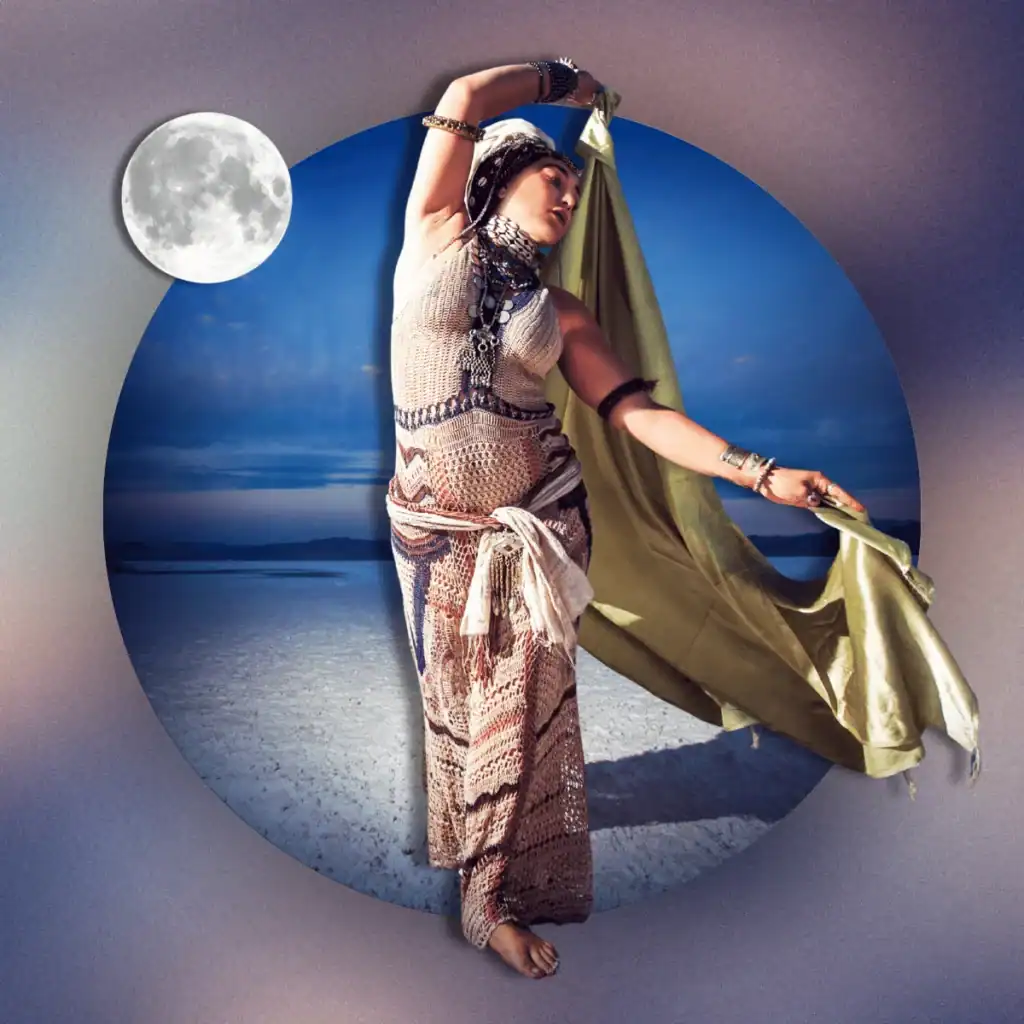 Goddess-divine-feminine-aesthetics.-Illustration-for-Divine-Feminine-Energy-Books