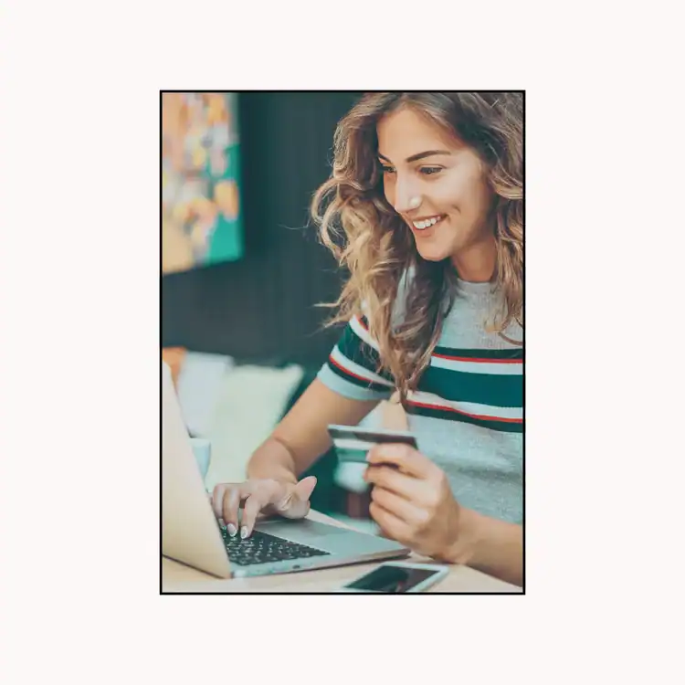 Young-woman-shopping-on-line.-Saturday-selfcare-ideas