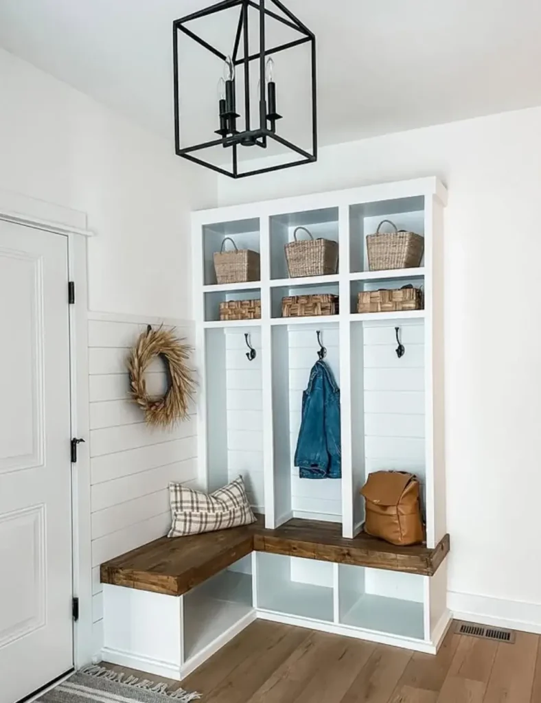 beachy diy mudroom with a wreath