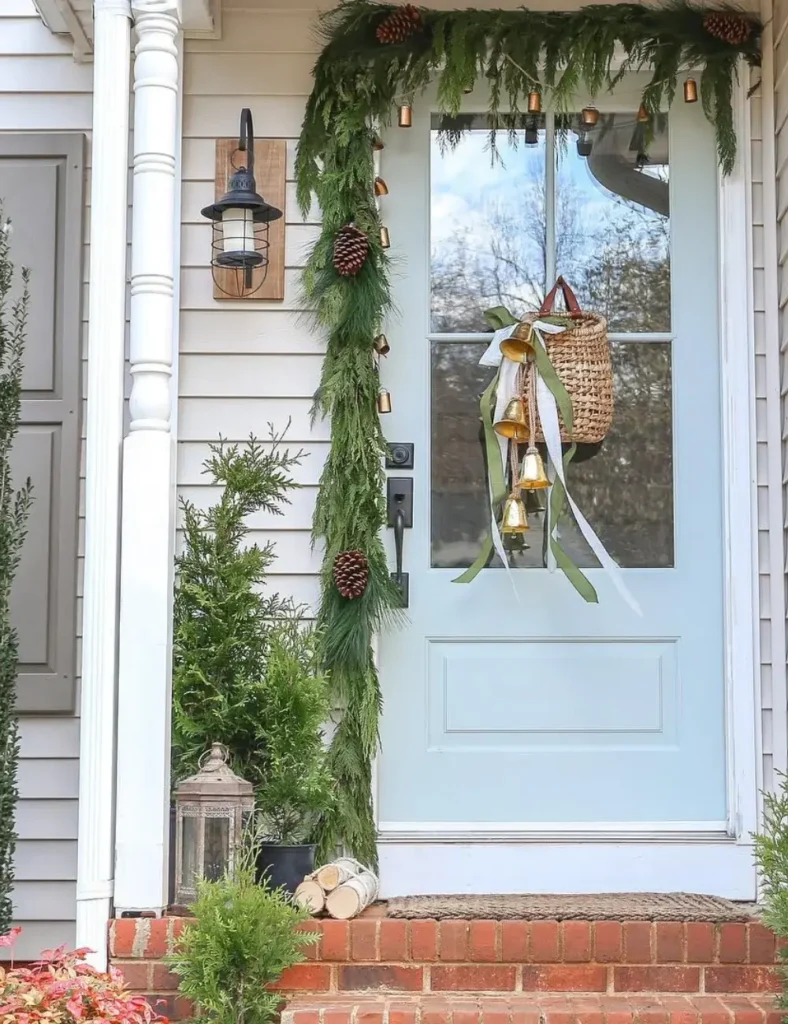 Christmas Front Porch Ideas (8)