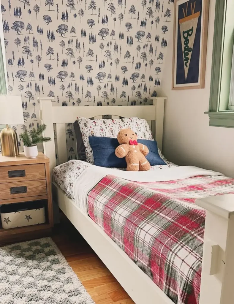 Christmas Kids’ Bedroom Idea with gingerbread man cushion