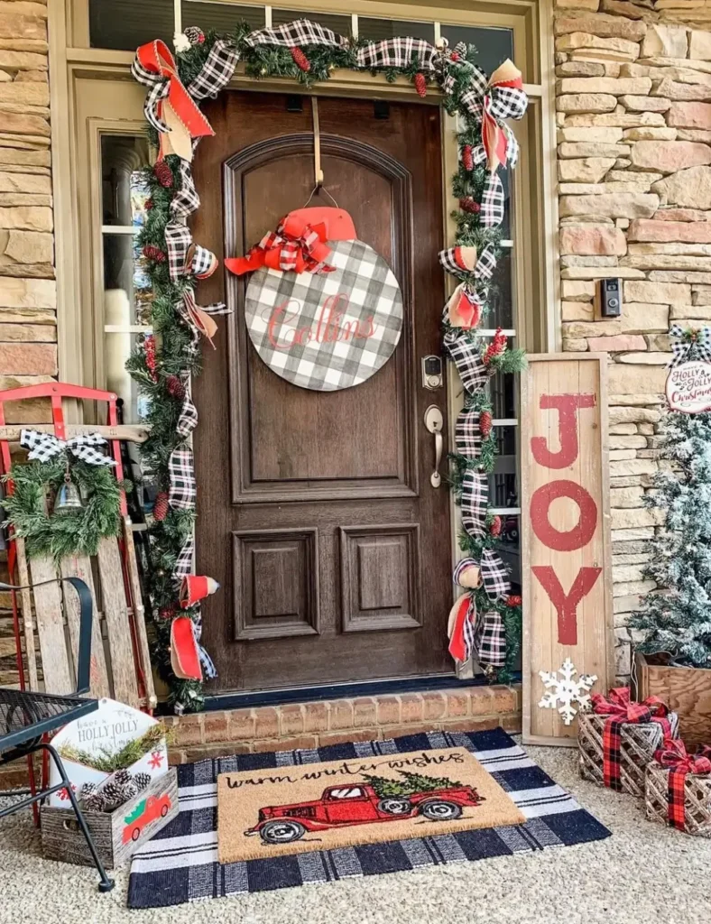 Plaid Christmas Front Porch Ideas