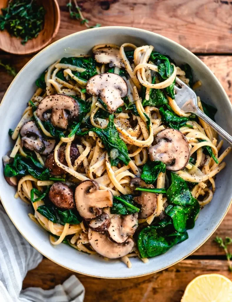 20-Minute Creamy Vegan Mushroom Pasta