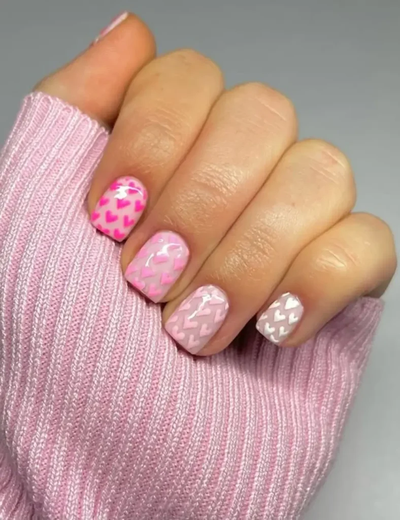 Blush Hearts, Layered nails