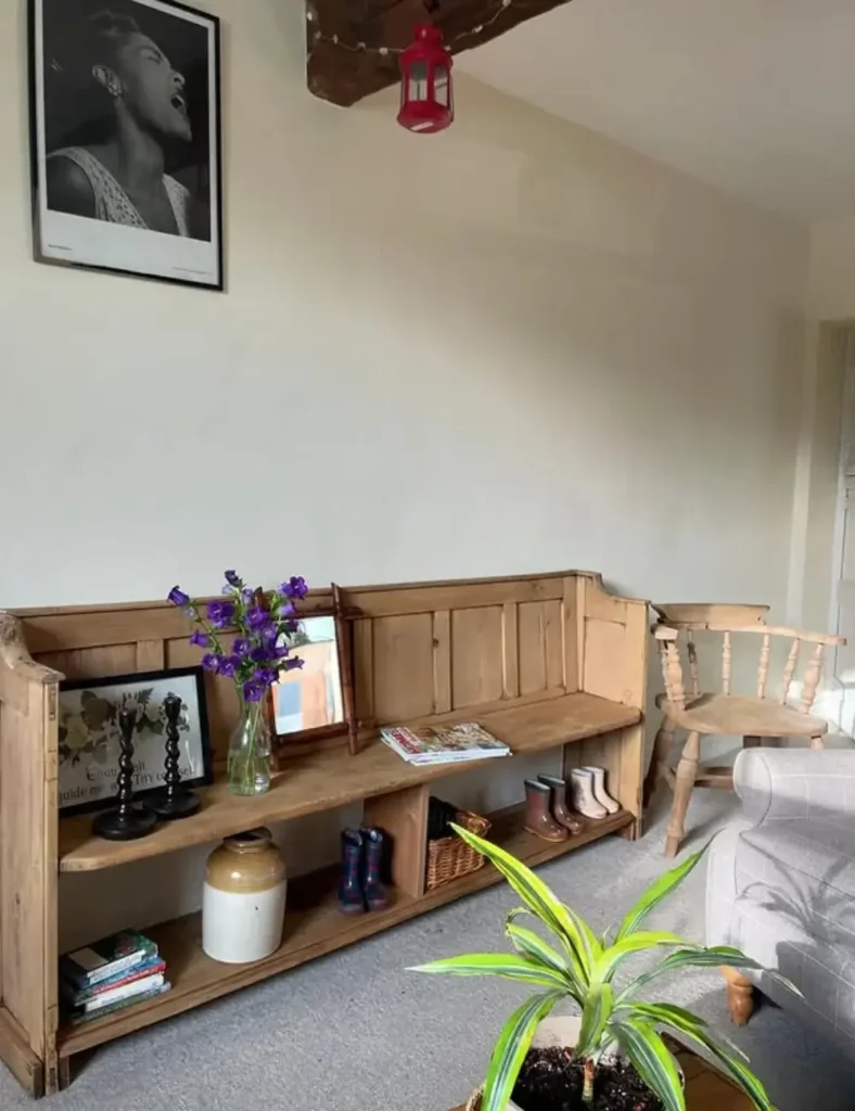 Incorporate A Vintage Hallway Bench