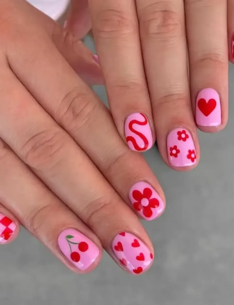 Short Valentine’s Day Nail Ideas