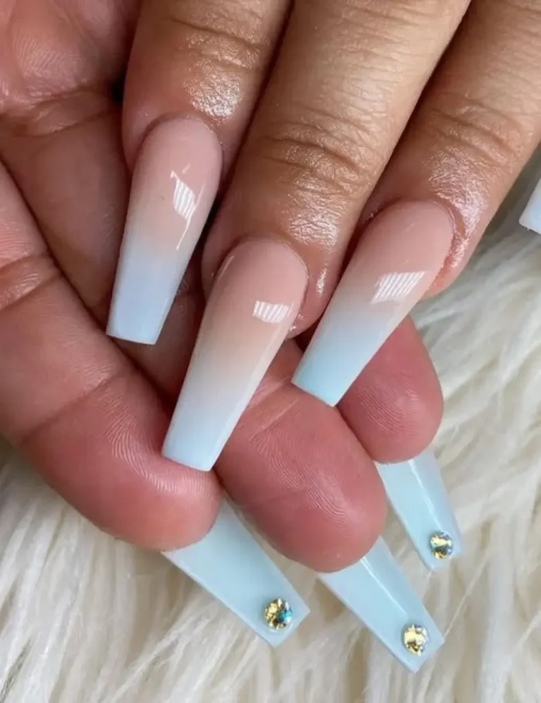 blue ombre winter nails